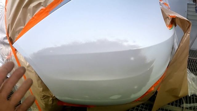 Локальная покраска бампера за пол дня. Переход на белом цвете, как частично покрасить элемент.