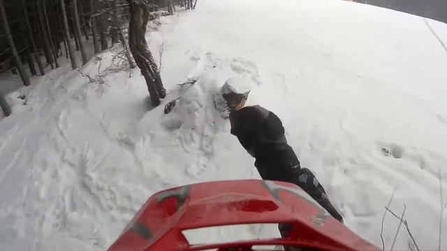 Буковель 2016. Небольшой фрирайд на лыжах. Ski freeride. смотреть онлайн