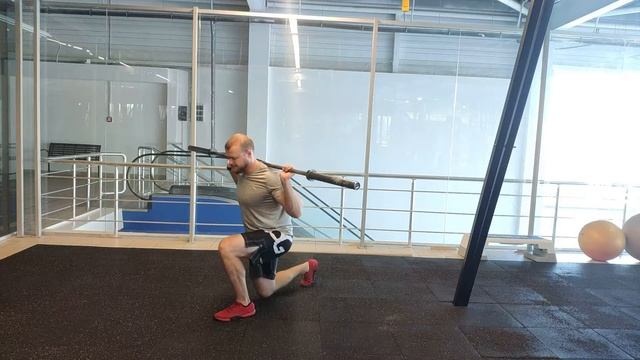 Выпады на месте. Техника выполнения смотреть онлайн