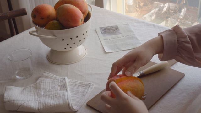 나를 위로하는 일｜양념통 정리정돈｜오이계란볶음밥｜애플망고 꽃 플레이팅｜양배추참치볶음밥 다이어트요리｜간편요리｜1인분 레시피｜그릭요거트 그리스차지키소스 만들기｜주부브이로그 смотреть онлайн