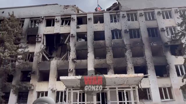 ⚡️«Сомали» водрузили флаг над администрацией Кальмиусского района⚡️ смотреть онлайн