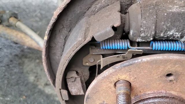 More DIY repairs 2005 Hyundai Accent. The Shyte Missile left me stranded. Part 3 смотреть онлайн