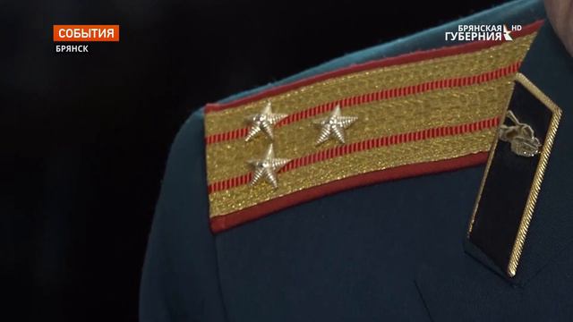 Брянские партийцы в преддверии Дня семьи, любви и верности посетили супругов Шапошниковых смотреть онлайн