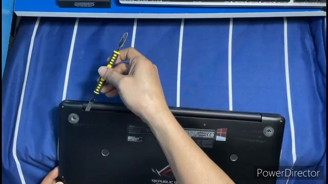 Asus G501 Battery Replacement смотреть онлайн
