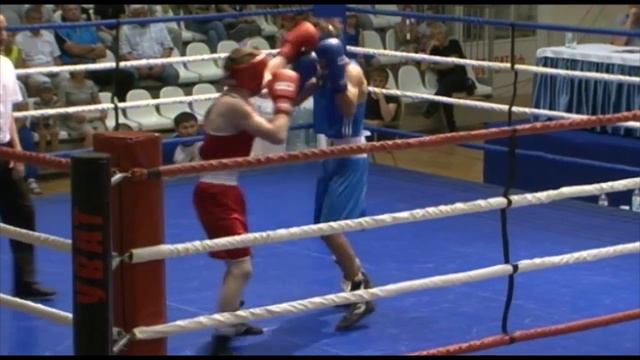 Бокс. М.Антошкин (Россия) vs А.Айткожанов (Казахстан) (вк 49 кг.) смотреть онлайн