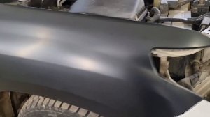 замена передних крыльев и покраска на тайоте ланд крузер 200.