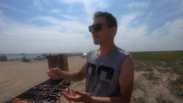 СУПЕР ПОЛЕЗНОЕ СОЛЁНОЕ ОЗЕРО!!! ЛЕЧЕБНАЯ ГРЯЗЬ! ЖАРА 40 градусов! Забыли решётку для жарки шашлыка! смотреть онлайн