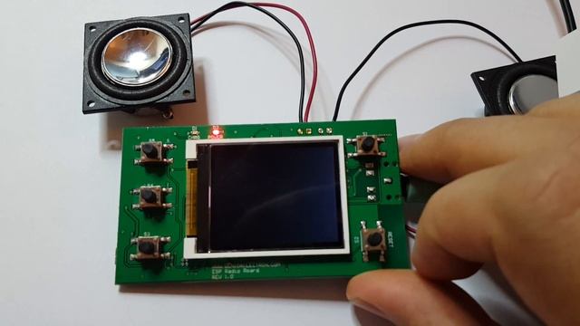 Internet Radio with ESP8266 wifi module смотреть онлайн