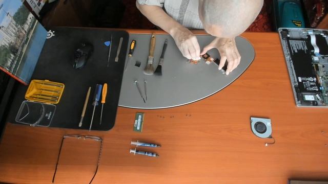 Disassembly Acer Aspire A515 54 54G 52X7 N18Q13 NXHFREU038