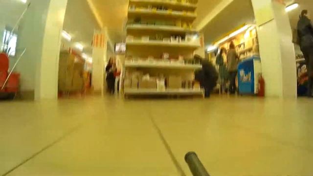 Танк едет в магазин... смотреть онлайн