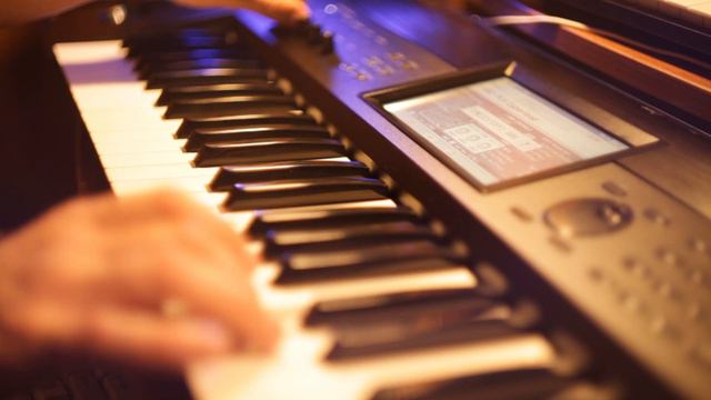 Korg Krome/EX - New Custom Sounds смотреть онлайн