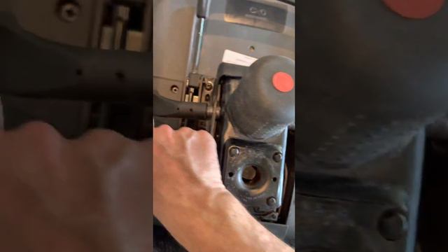Chair mechanism problem смотреть онлайн