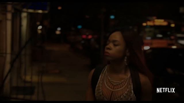 10 NETFLIX ФИЛЬМОВ ДЛЯ ЛЮДЕЙ, КОТОРЫЕ ПРОВОДЯТ ВЫХОДНЫЕ НА ДИВАНЕ! смотреть онлайн