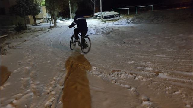 я скупаю вещи, но мне... смотреть онлайн
