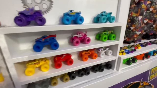 Toy Diecast Monster Truck Racing Tournament | Winter Series Round #1 | NEW TRACK & NEW TRUCKS!