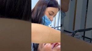 Любишь разглядывать эти полосочки??? #обучениересницы #наращиваниересниц #ресницы #lashes