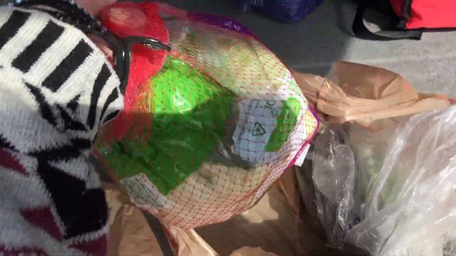 Закупка продуктов на $15. смотреть онлайн