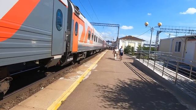 На электричках до Черного моря смотреть онлайн