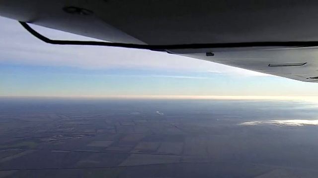 Беспилотник РФ снял попытки сбить себя.mp4