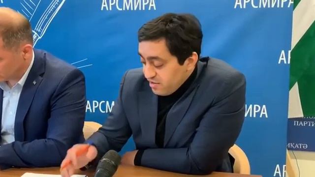 Эрик Рштуни: Перед тем как Зураб Сергеевич ушел со своего поста, он предупредил смотреть онлайн