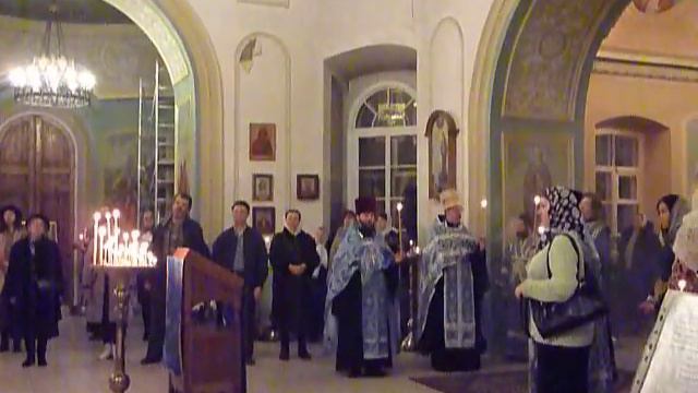 Moscow, velichanie at vigil at st. cath's for entrance смотреть онлайн