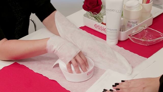 Нью-Йоркский ESSIE маникюр смотреть онлайн