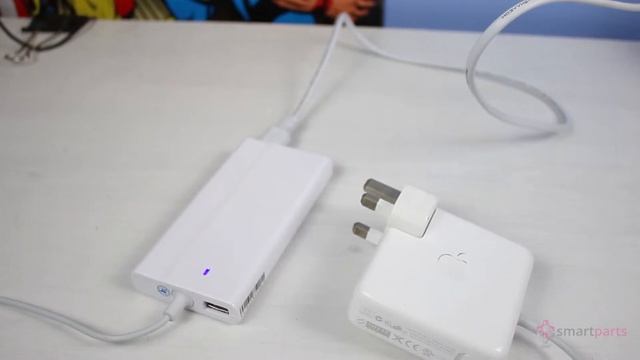 Lavolta Slim Laptop Charger Review (13-inch MacBook Pro)