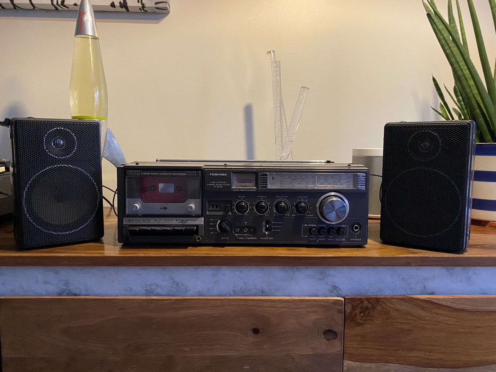 Toshiba RT-8710S Retro Boombox, Vintage Cassette Radio Tape Player Ghettoblaster-ЯПОНИЯ-1979 -ГОД