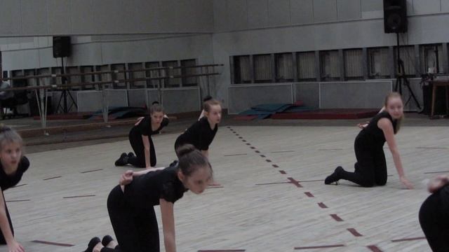 Открытый урок танцев. Танец Work - прогон. 1.02.2019 смотреть онлайн