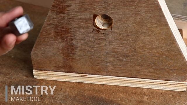 Homemade Woodworking Lathe || Make A Drill Powered Wooden Lathe