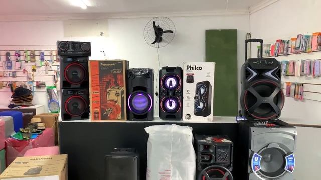 PHILCO pcx 5001 (250w) vs PANASONIC tmax 20 (250w) QUEM LEVA A MELHOR ? смотреть онлайн