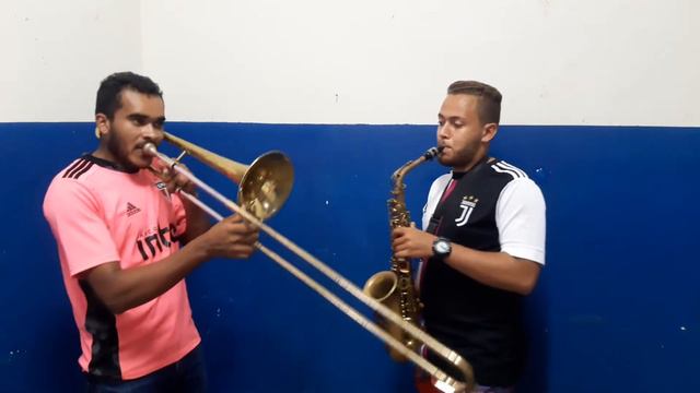 Havana - Cover instrumental - (Trombone e sax) смотреть онлайн