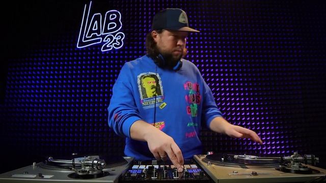 DUFA / FRIDAYLive / Live DJ Set /  Breaks / Funk / HipHop