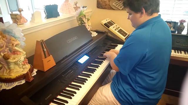What happens when you play lavalanche on both casio pianos, but forget viena life waltz on casio смотреть онлайн