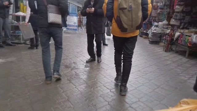 Arriving in Kyrgyzstan for the first time | How to get from Bishkek airport to Bishkek City смотреть онлайн