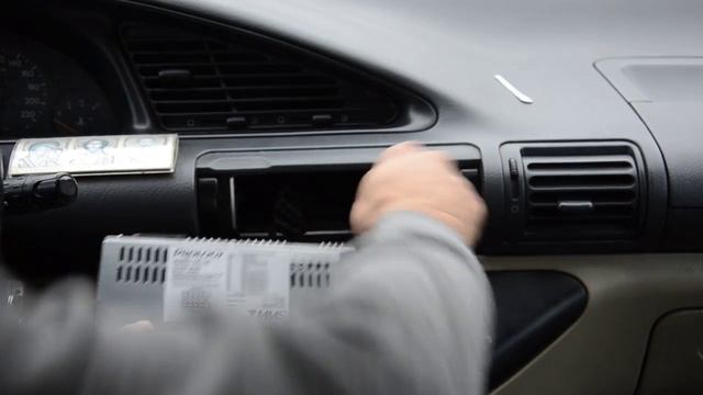 Магнитола Prology CMX-100 смотреть онлайн