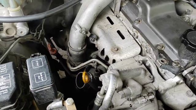 Toyota Hilux Surf 1997 1KZ-TE / Вентиляция картерных газов