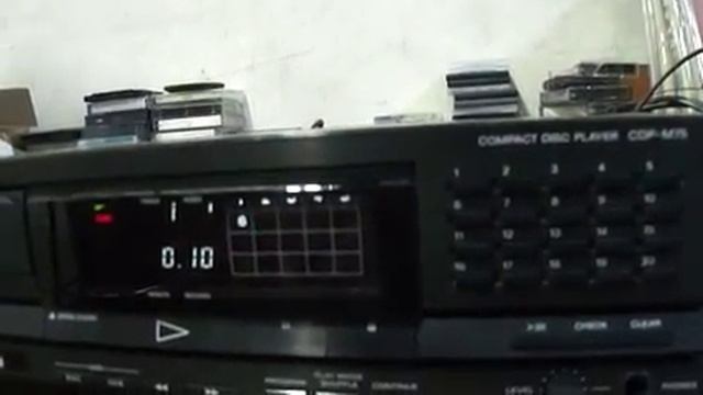 O Rei do Som - CD player Sony CDP-M75 смотреть онлайн