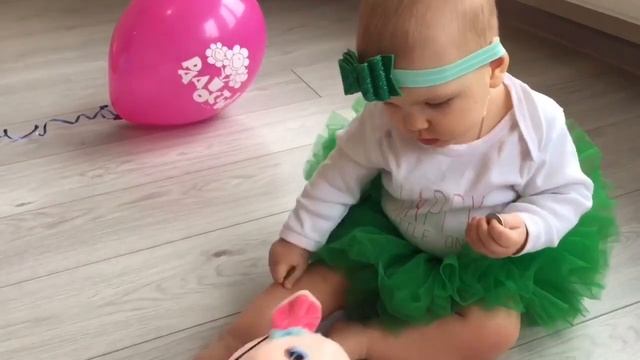 Катя и ее новая комната. Обзор игрушек Katya and her new roomtoy review смотреть онлайн