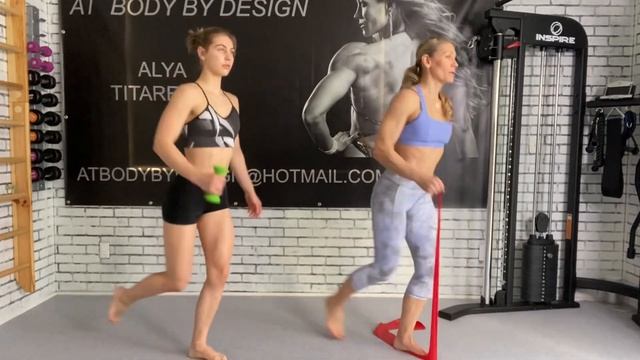 ГАНТЕЛИ или РЕЗИНКА? Аля Титаренко ? AT BODY BY DESIGN смотреть онлайн