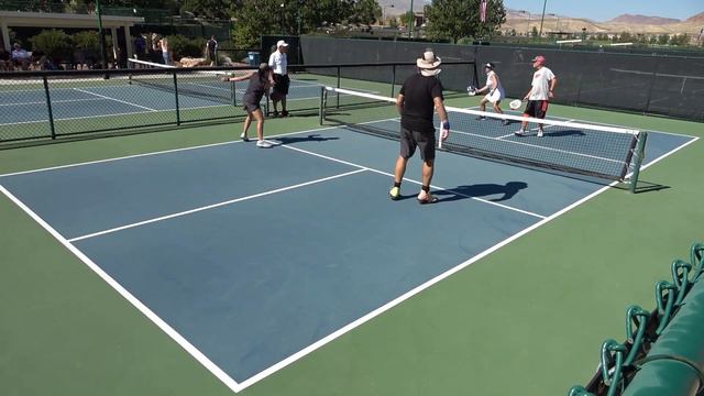 Huntsman World Senior Games: MX Age Groups 55-59 4.5/5.0 Jaget/Cole vs Nelsen's смотреть онлайн