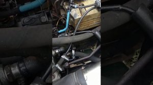 Гудит рулевой насос ГУР как исправить