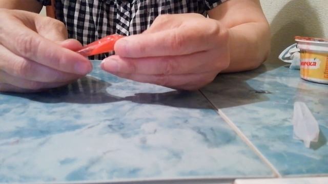 Кулон из эпоксидной смолы с блёстками.Шлифовка и полировка изделия Epoxy pendant with sequins. смотреть онлайн