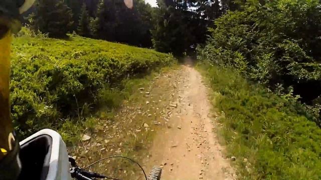 Pylypets, Gorillaz trail, Ukraine. Пилипец. Трасса гориллас. Байк парк в Украинских Карпатах. смотреть онлайн