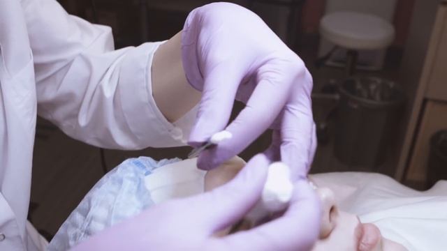 Мастер класс - Наращивание ресниц в объемной технике 2,3D смотреть онлайн