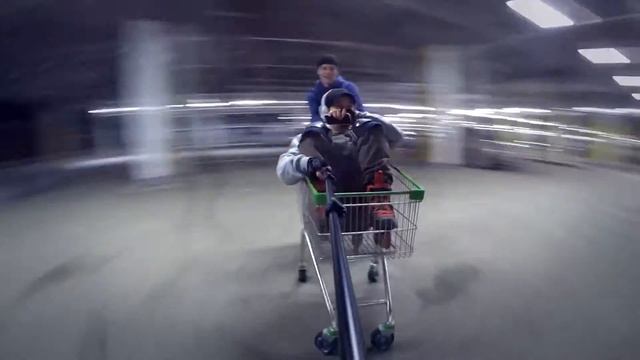 Крытая парковка катание на роликах г.Кемерово (ride on parking, roller skate)