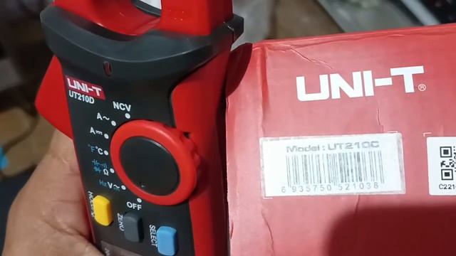 Unboxing the UNI-T UT210D Mini clamp meter | The best feature of this mini clamp tester смотреть онлайн