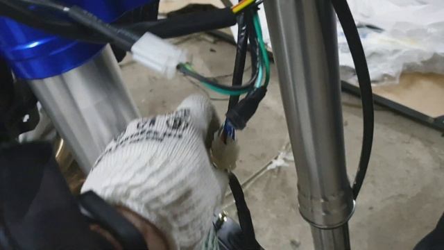 Распаковка Avantis Enduro 250 и сборка