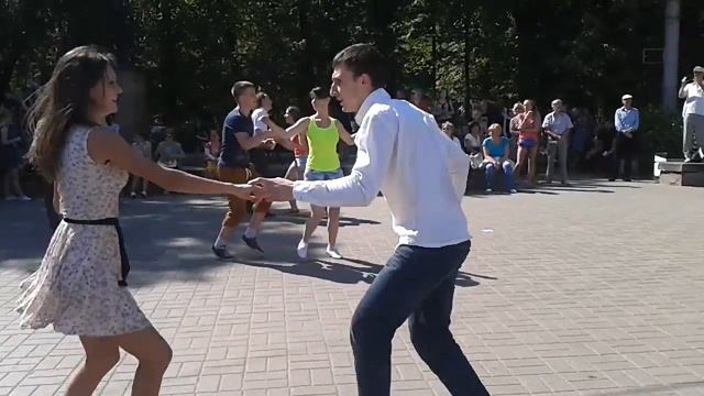 День города в Ярославле 31.05.2014г. МД "Буги -Вуги Ярославль" смотреть онлайн