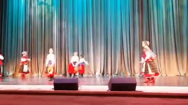 КАДРИЛЬ ДЕВЯТОЧКА смотреть онлайн